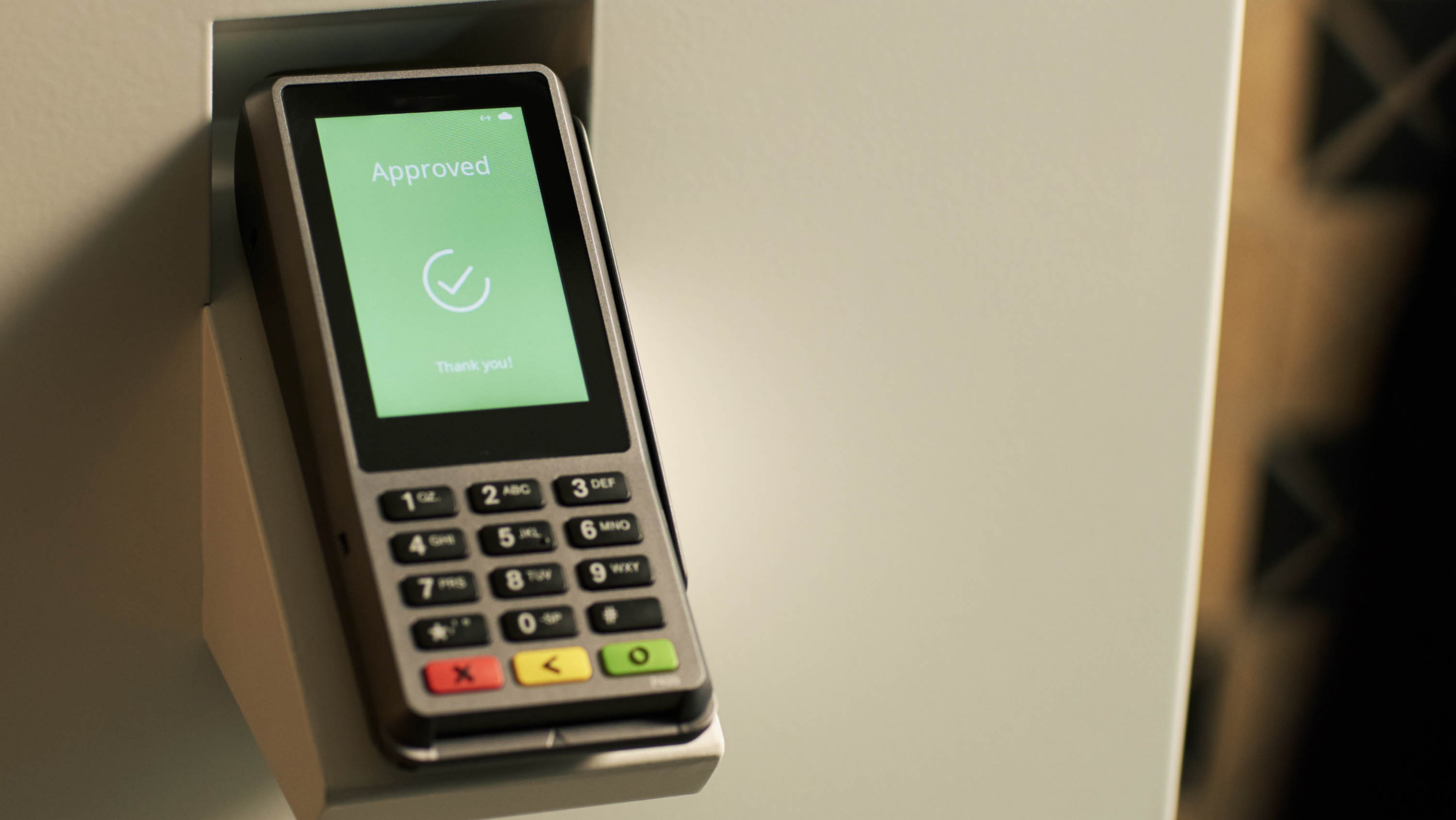 Adyen supports Dutch businesses bringing Apple Pay to their customers in the Netherlands