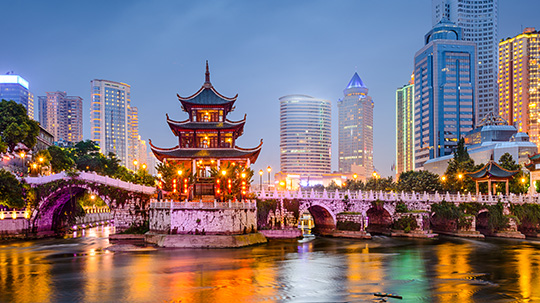Nachtansicht von Gebäuden in China